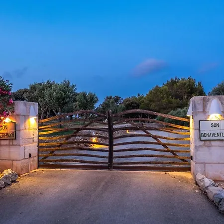 Villa Magnificent Finca With Mini-golf, Padel Court, Hot Tub & 2 Pools Sant Lluis