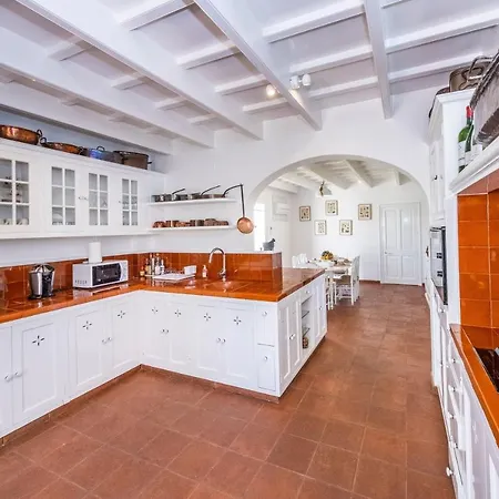 Villa Magnificent Finca With Mini-golf, Padel Court, Hot Tub & 2 Pools Sant Lluis