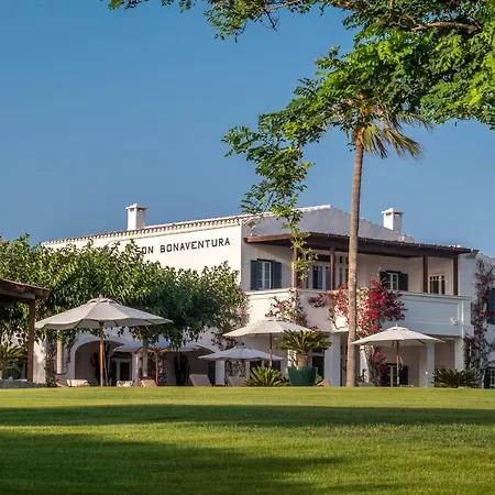 Magnificent Finca With Mini-golf, Padel Court, Hot Tub & 2 Pools *