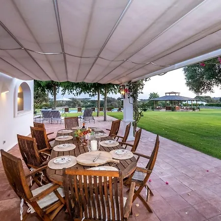 Villa Magnificent Finca With Mini-golf, Padel Court, Hot Tub & 2 Pools Sant Lluis
