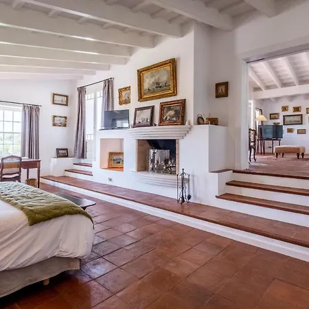 Villa Magnificent Finca With Mini-golf, Padel Court, Hot Tub & 2 Pools Sant Lluís