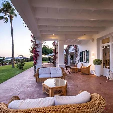 Magnificent Finca With Mini-golf, Padel Court, Hot Tub & 2 Pools *