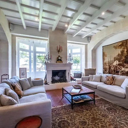 Magnificent Finca With Mini-golf, Padel Court, Hot Tub & 2 Pools *
